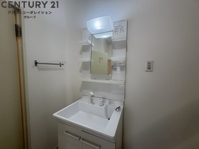 洗面設備　独立洗面化粧台付きでおすすめです！