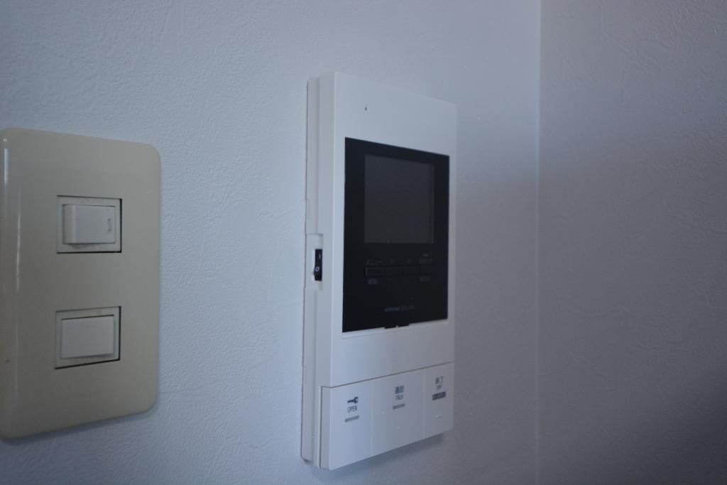 セキュリティ　カメラ付インターホン