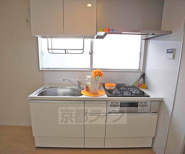 キッチン　システムキッチン新設しました。