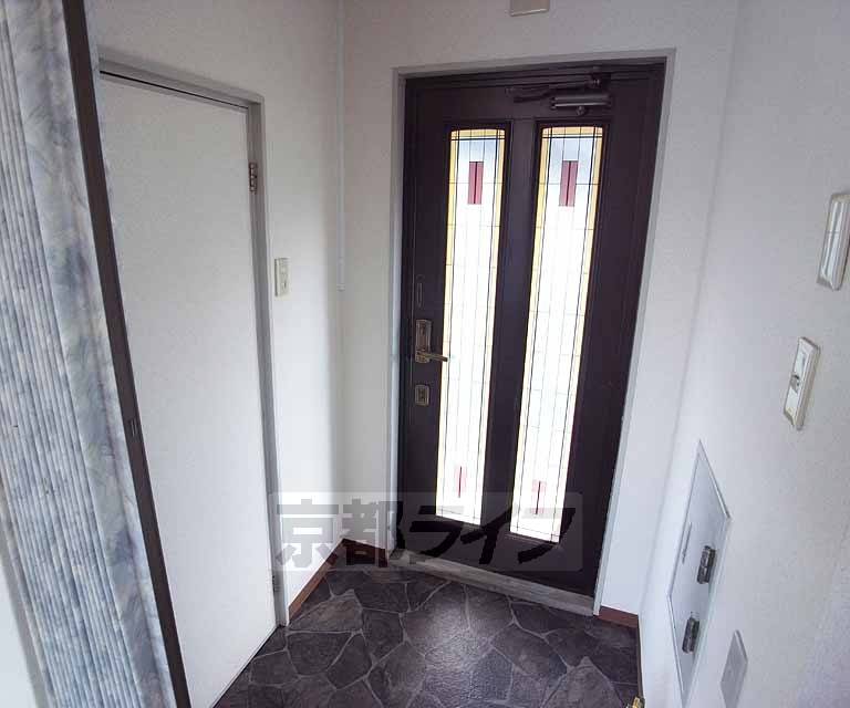 玄関　玄関ドアがおしゃれです・