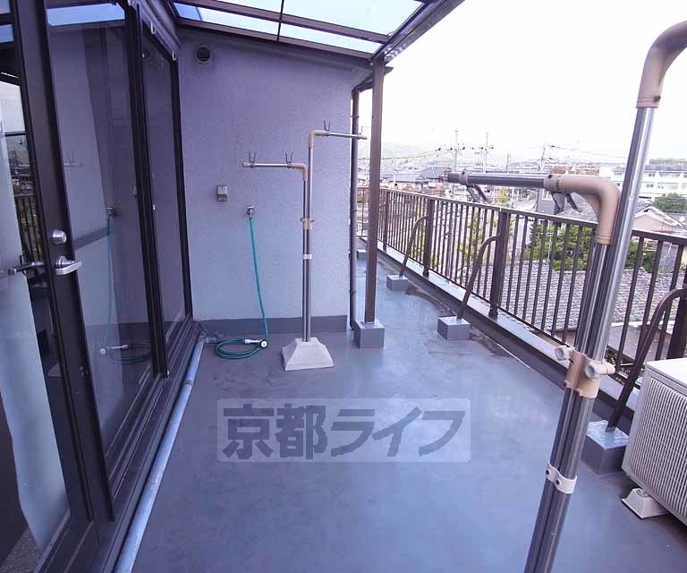 バルコニー　バルコニーがとても広い！