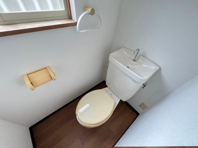 トイレ　トイレ
