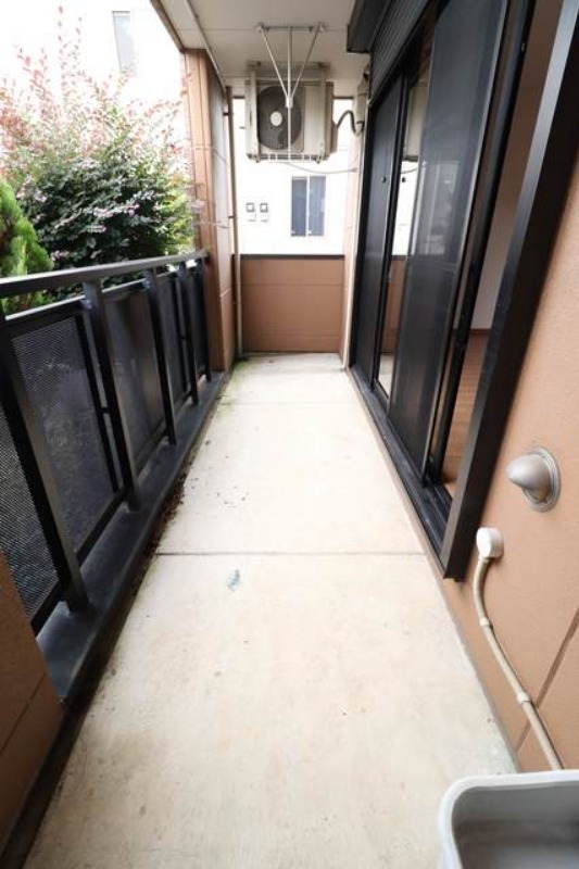 バルコニー　図面と現状に相違がある場合には現状を優先