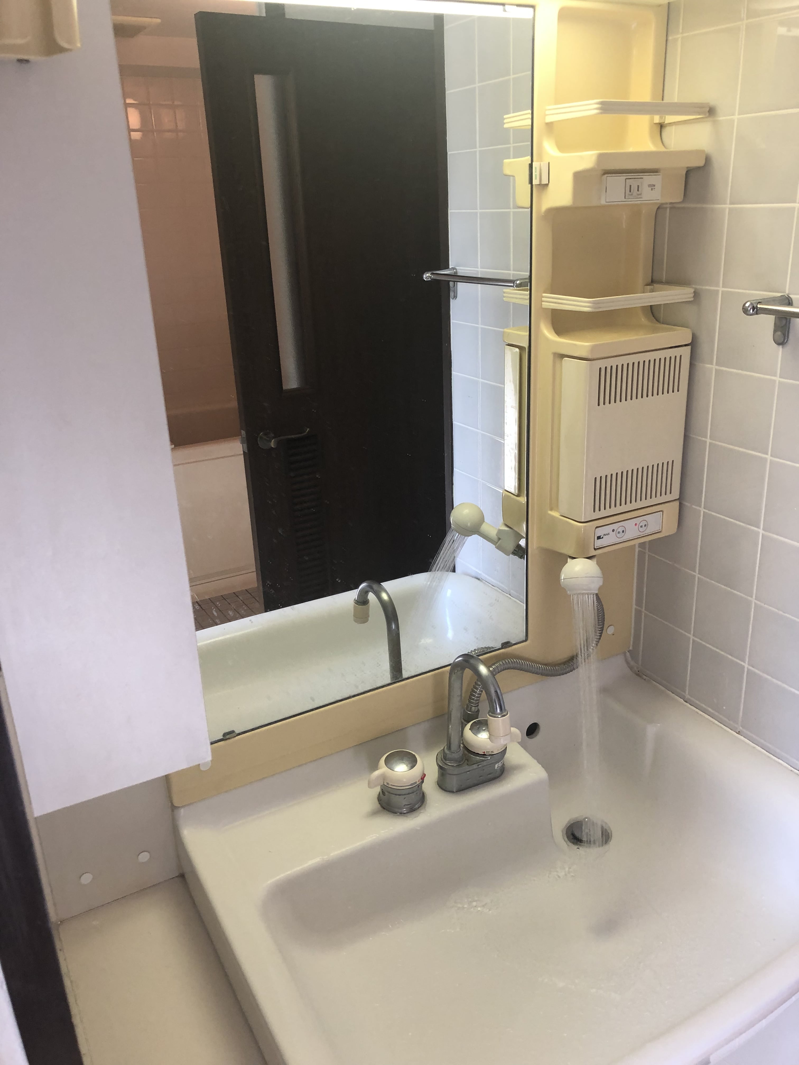 洗面設備　同間取り反転タイプ別部屋参考写真　現況優先