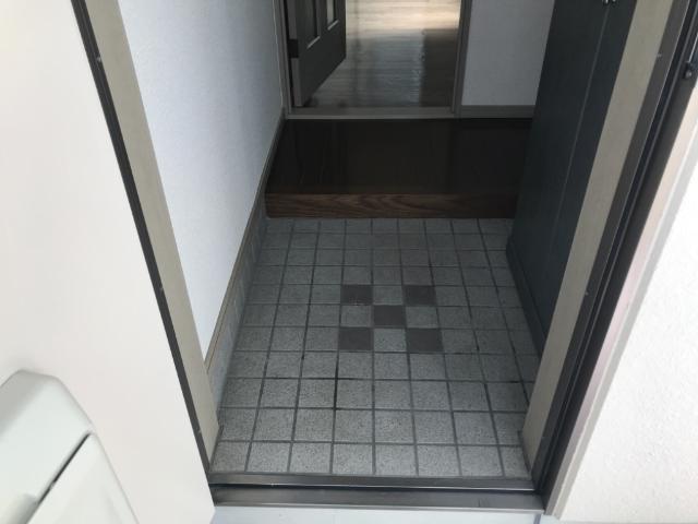 玄関　玄関