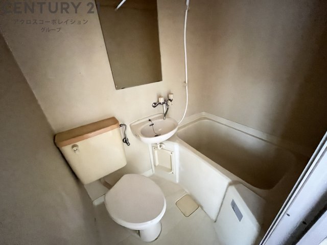 バス・シャワールーム　シンプルで機能的なユニットバスです！