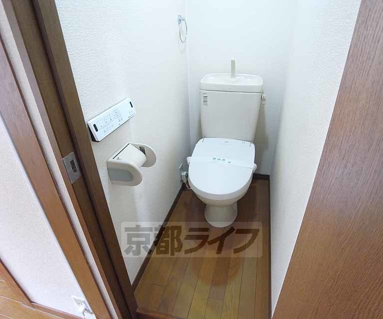 トイレ　広くゆったりしたトイレ