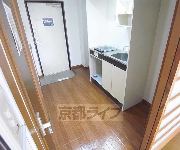 その他部屋・スペース　キッチン周りが広めの廊下