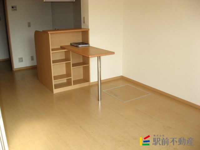 居室・リビング　カウンターキッチン