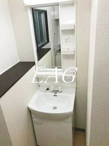 洗面設備　洗面台です。