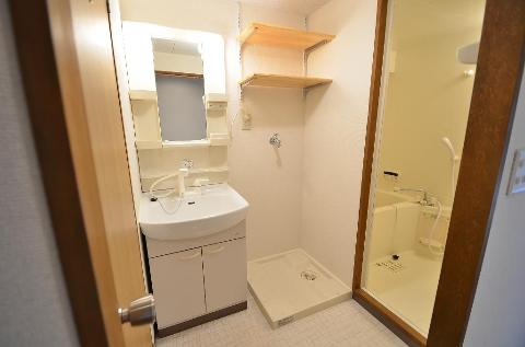 洗面設備　洗髪洗面化粧台