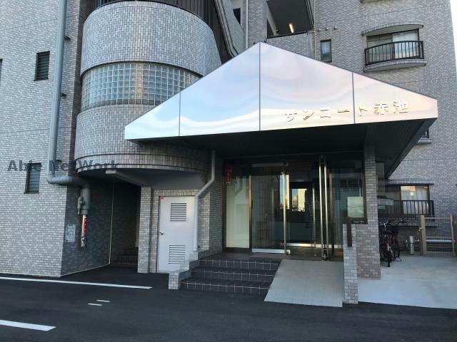 エントランス　エントランス部分