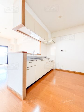 キッチン　２口コンロ設置可能です♪