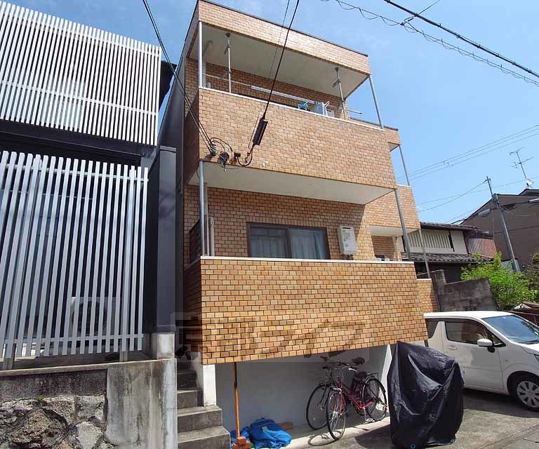 建物外観　建物外観裏です