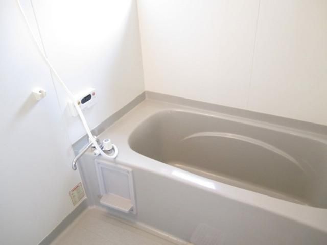 バス・シャワールーム　◆一坪バス（追い焚き機能付き）◆