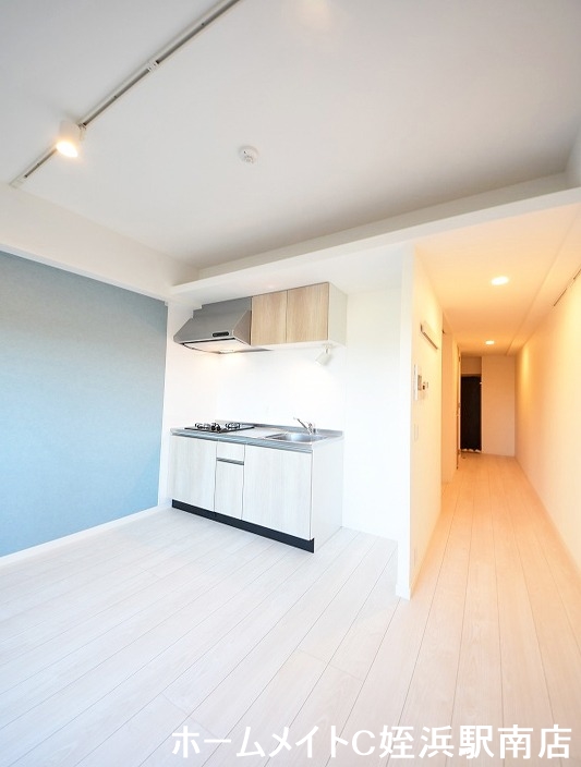 居室・リビング　★アクセントクロスがかわいいですね♪★