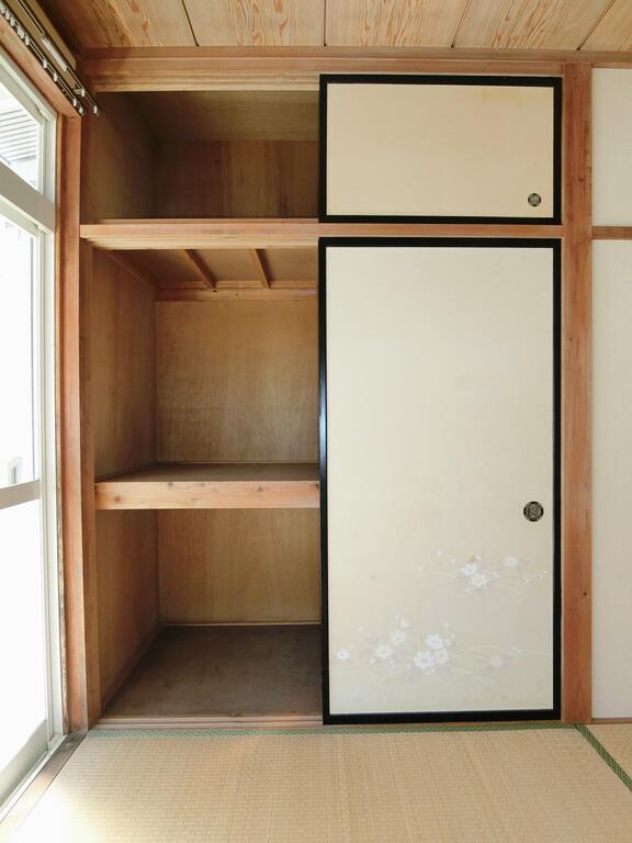 収納　和室6帖　収納