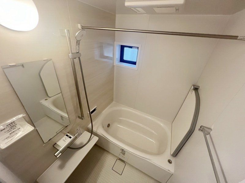 バス・シャワールーム　バス