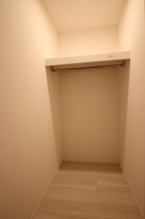 収納　ウォークインクローゼット