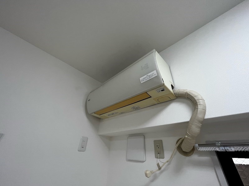 その他設備　エアコン２基付き