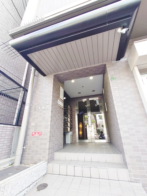 エントランス　オートロック付き
