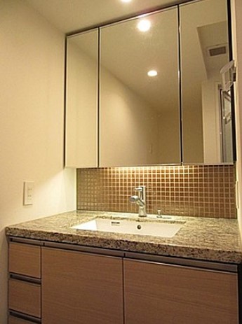 洗面設備　別部屋参照