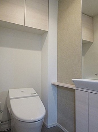 トイレ　別部屋参照