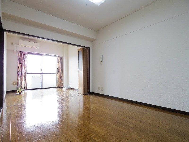 居室・リビング　※別号室写真