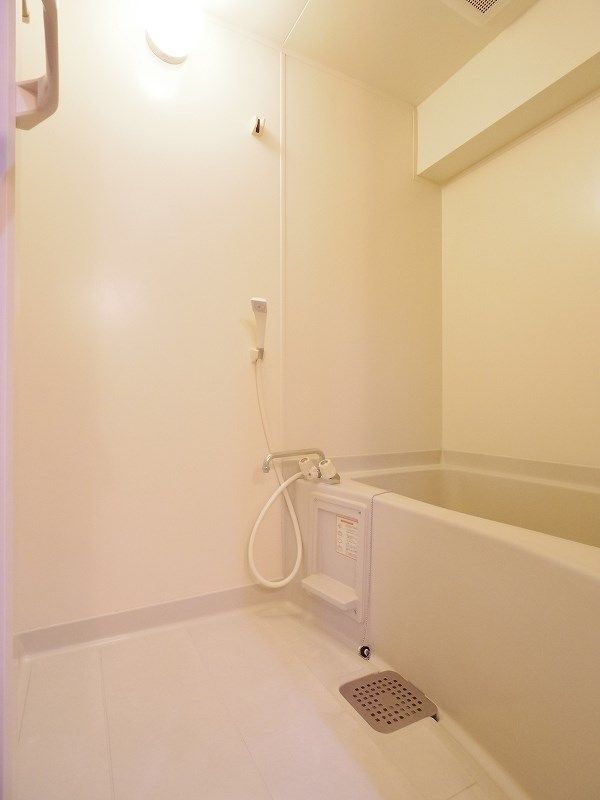 バス・シャワールーム　※別号室写真