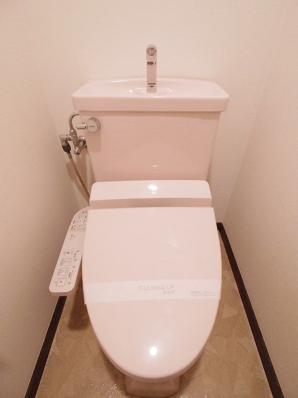 トイレ　※別号室写真