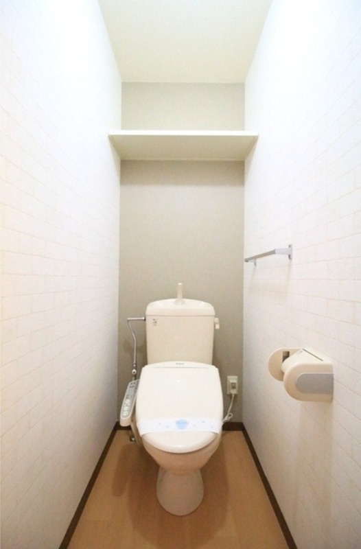 トイレ　図面と現状に相違がある場合には現状を優先