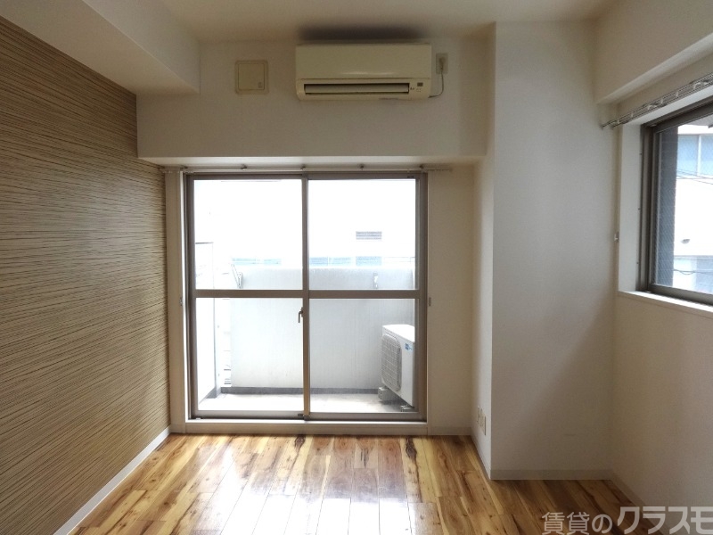 居室・リビング　洋室も明るいのが嬉しい♪