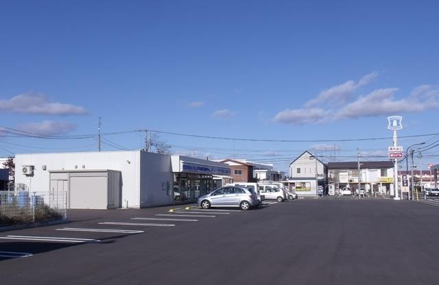 コンビニ　ローソン十和田東二番町店（コンビニ）まで457m