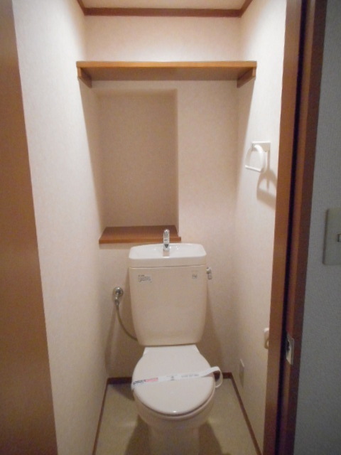 トイレ　清潔感のあるトイレ