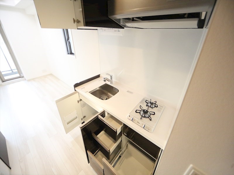 キッチン　システムキッチン（ガス2口コンロ付）