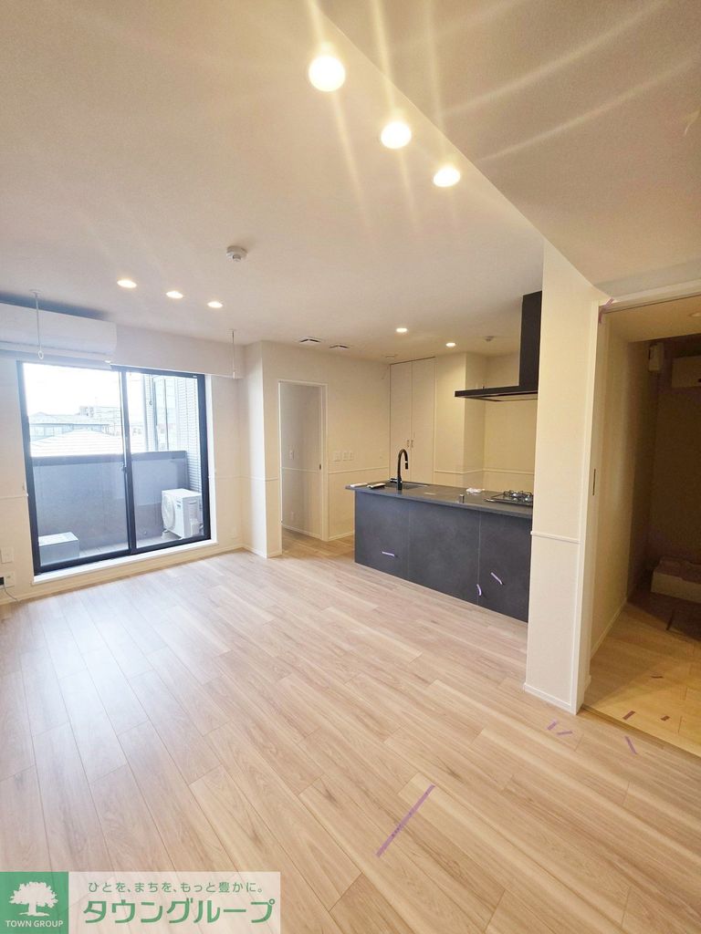 居室・リビング　キッチン