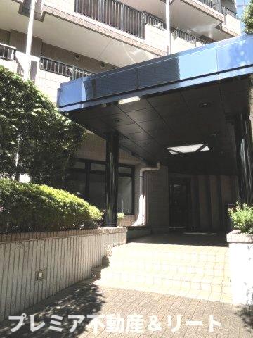 エントランス　毎日通るエントランスはこのようになっています