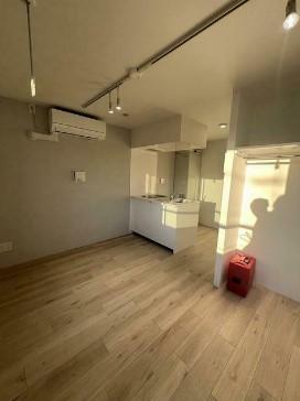 居室・リビング　※別部屋参考写真