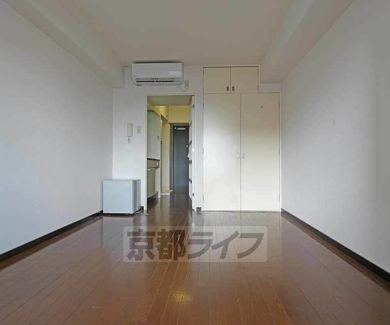 居室・リビング　綺麗な室内です。