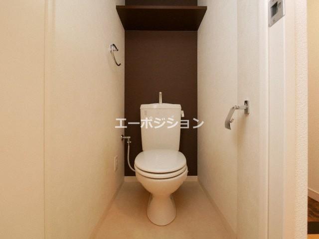 トイレ　プレサンス難波EASTモダニティ