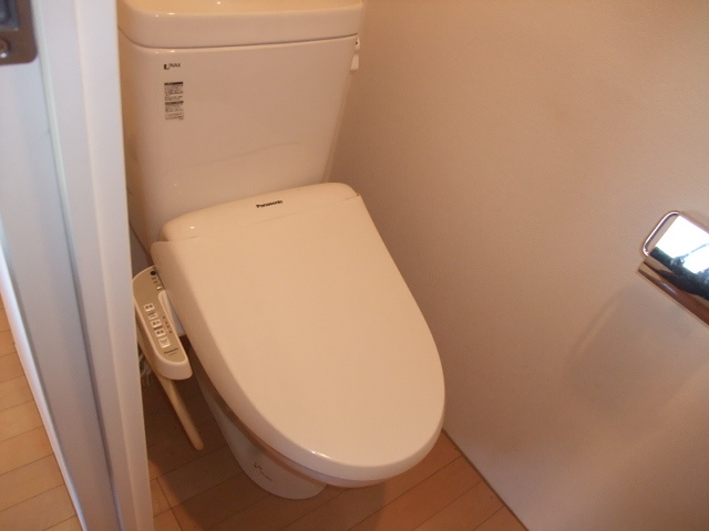 トイレ　※別部屋の参考写真です。