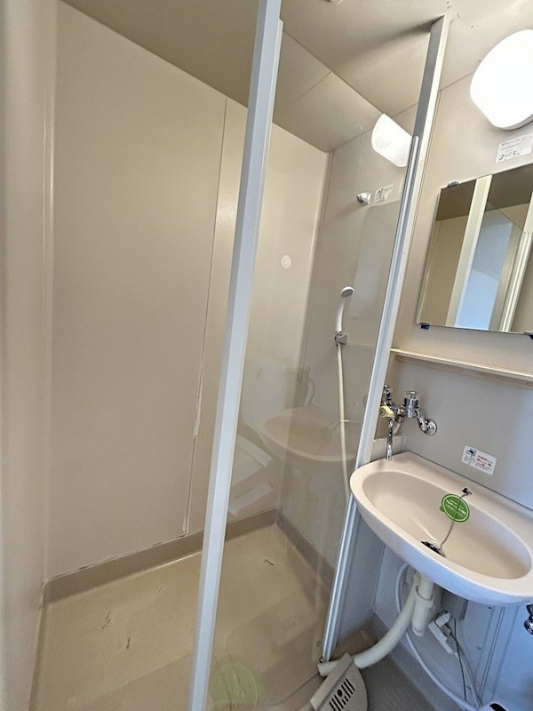 バス・シャワールーム　シャワールーム