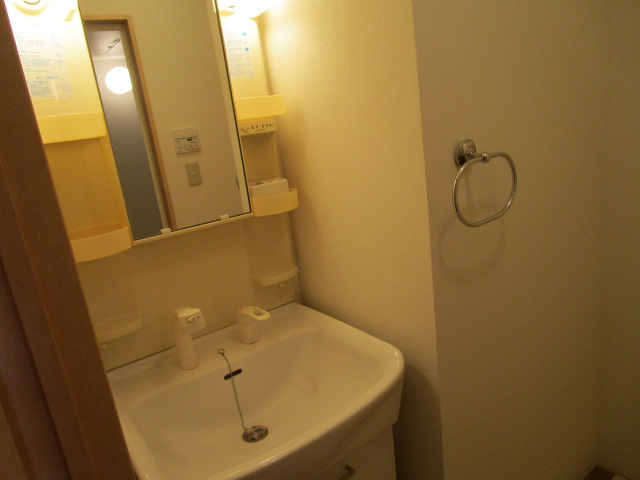 洗面設備　朝シャンできますぅ～