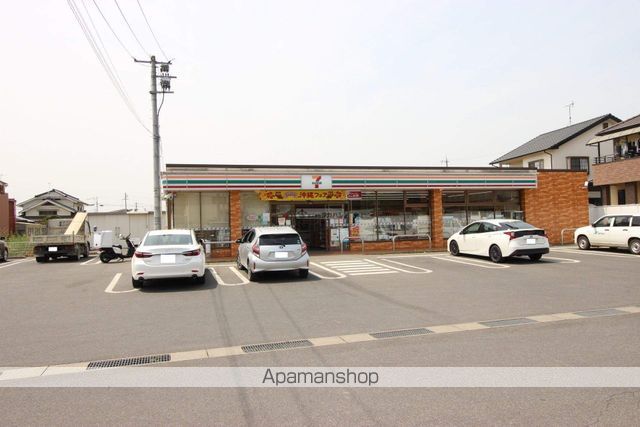 コンビニ　セブンイレブン（コンビニ）まで1873m
