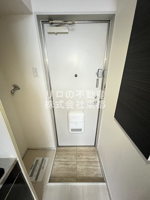 玄関　すっきりシンプルな玄関スペースです！