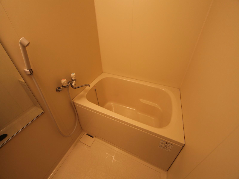 バス・シャワールーム　バスルーム　バス・トイレ別