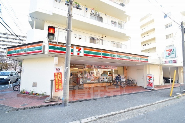 コンビニ　セブンイレブン　東大阪足代新町店（コンビニ）まで272m