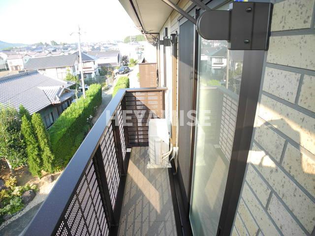 バルコニー　※室内画像は別号室のもの