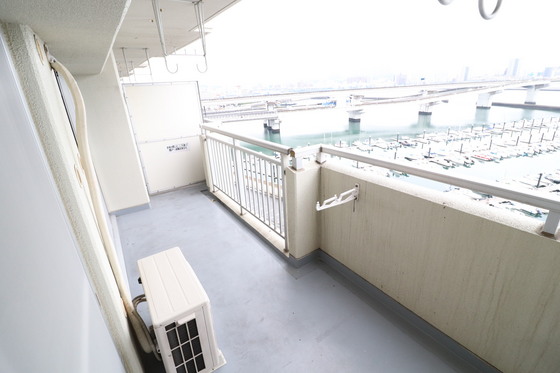 バルコニー　※別部屋の写真です