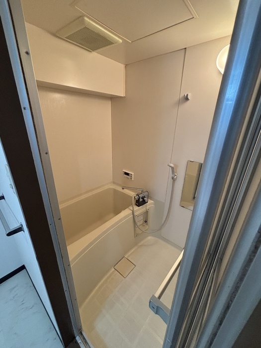 バス・シャワールーム　別号室写真